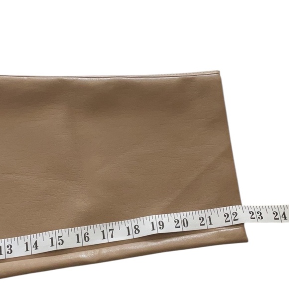 Aritzia Babaton Command Cropped Faux Leather Pant Tan size 4 - Picture 14 of 15